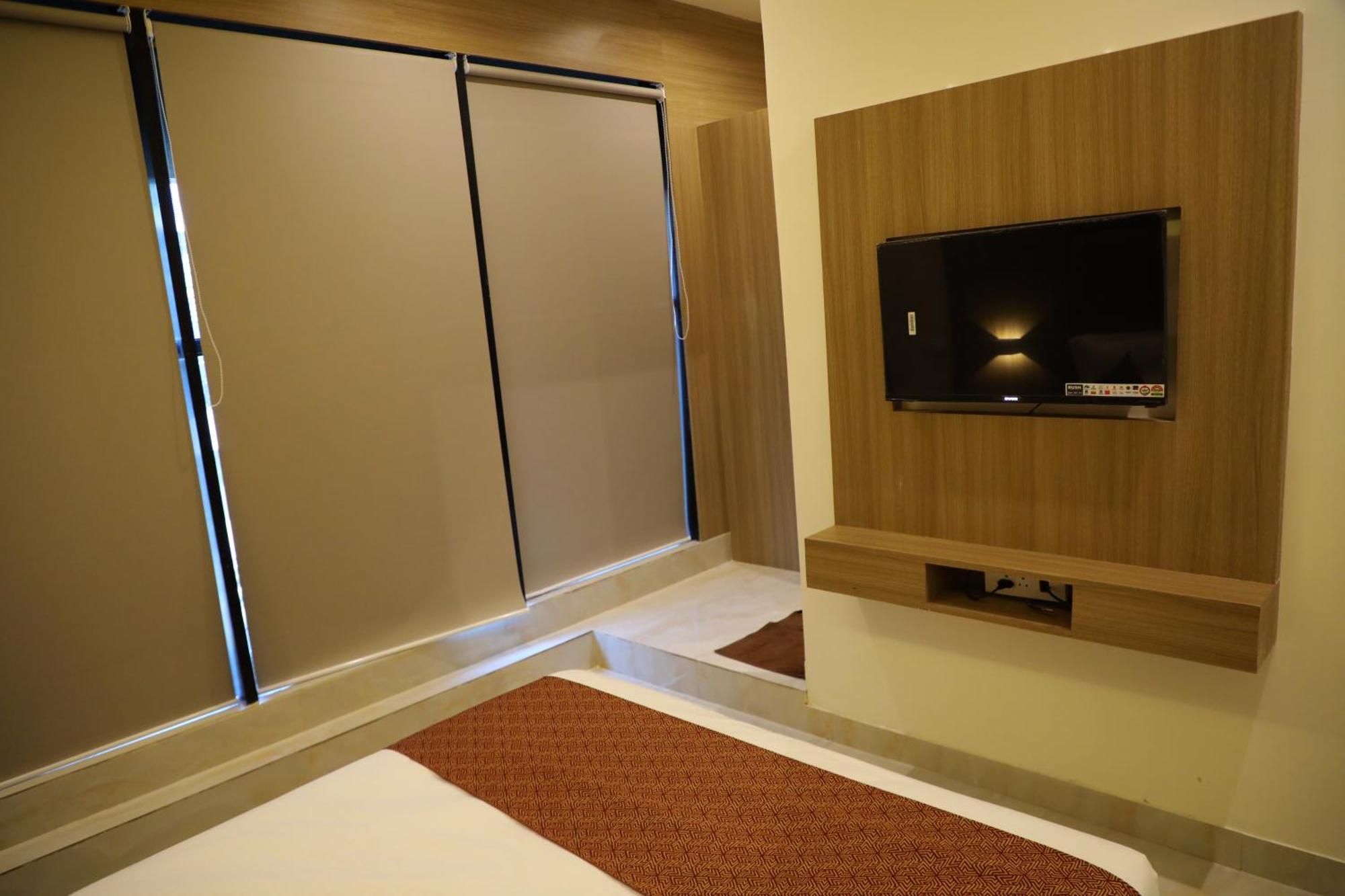 Hotel Bellamont Mumbai Bagian luar foto